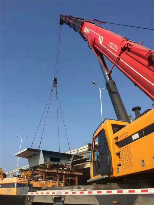 安顺市浅谈起重机吊钩的作业速度