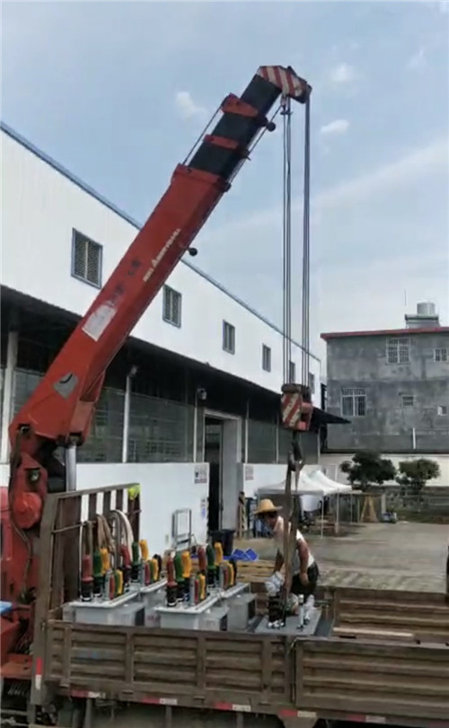 安顺市起重机吊钩的作业速度