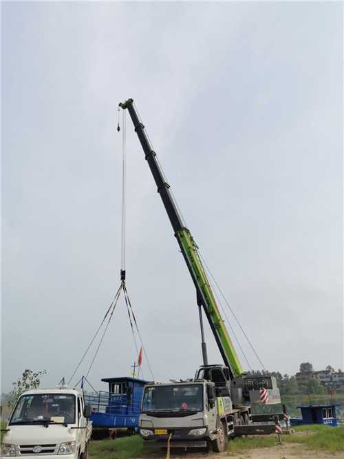 安顺市桥梁建设吊装案例